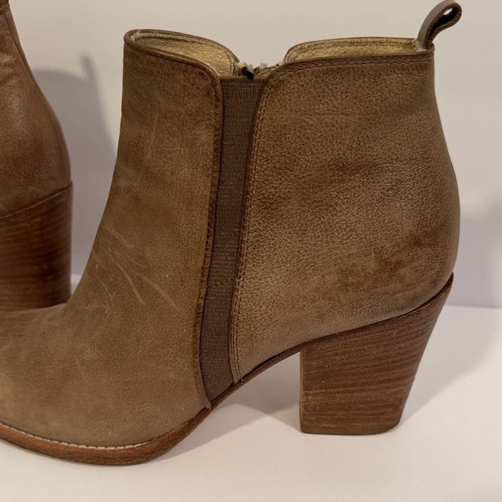 AQUATALIA Tan Ankle Booties - Picture 6 of 7